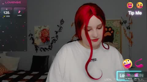 Snapshot of crystal__chris chatting on 10/07/25, 01:14 Chris online show from 10/07/25, 01:14