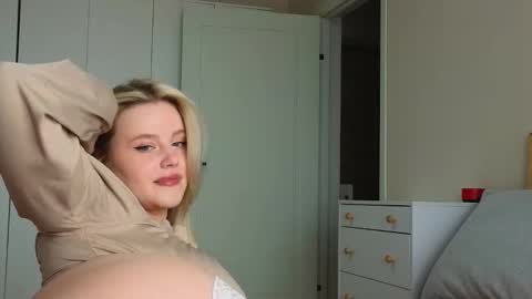 Cassie control  domi and lush  in private for free online show from 09/14/25, 07:18