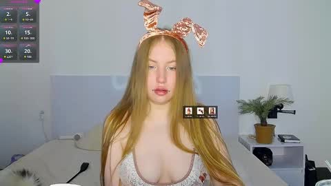 Lina online show from 05/01/26, 02:16