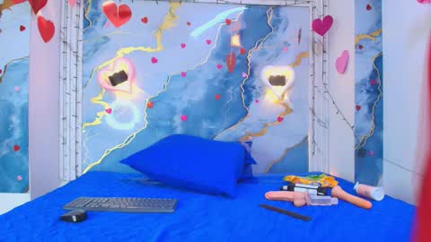 Snapshot of crystal_love08 chatting on 03/03/26, 07:20 crystal online show from 03/03/26, 07:20