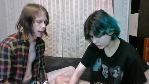 Snapshot of crystal_porn_love chatting on 02/02/25, 02:38 Crystal and Marcl online show from 02/02/25, 02:38