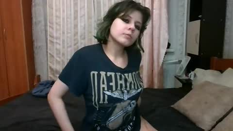 Snapshot of crystal_porn_love chatting on 02/24/25, 11:41 Crystal and Marcl online show from 02/24/25, 11:41