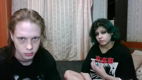 Snapshot of crystal_porn_love chatting on 02/26/25, 03:41 Crystal and Marcl online show from 02/26/25, 03:41