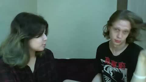 Snapshot of crystal_porn_love chatting on 09/16/25, 07:59 Crystal and Marcl online show from 09/16/25, 07:59