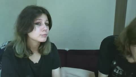 Snapshot of crystal_porn_love chatting on 10/18/25, 10:10 Crystal and Marcl online show from 10/18/25, 10:10