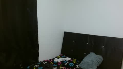 Crystal Blaze online show from 02/25/25, 11:44