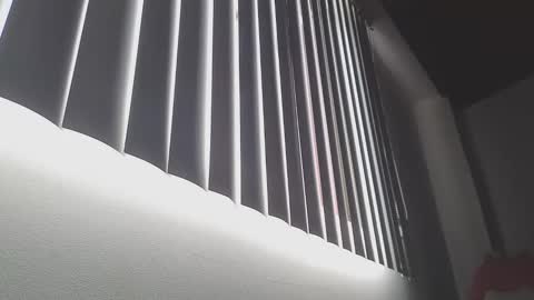 Crystal Blaze online show from 10/19/25, 02:29