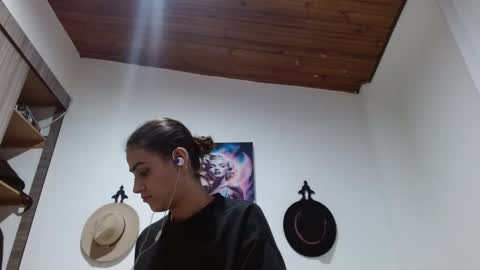 Crystal Blaze online show from 02/19/26, 12:39