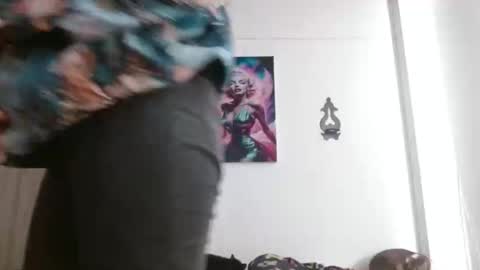 Crystal Blaze online show from 03/26/26, 04:45