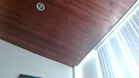 Crystal Blaze online show from 04/08/26, 01:11