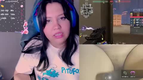 Snapshot of crystal_velvet01 chatting on 12/03/24, 07:43 crystal online show from 12/03/24, 07:43