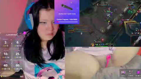 Snapshot of crystal_velvet01 chatting on 01/04/25, 04:33 crystal online show from 01/04/25, 04:33