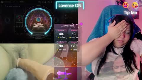 Snapshot of crystal_velvet01 chatting on 01/25/25, 03:51 crystal online show from 01/25/25, 03:51