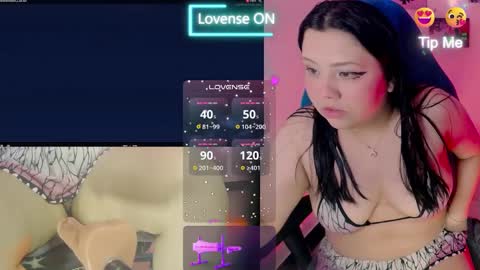 Snapshot of crystal_velvet01 chatting on 01/26/25, 06:27 crystal online show from 01/26/25, 06:27