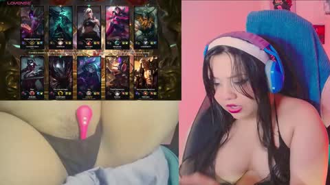 Snapshot of crystal_velvet01 chatting on 02/04/25, 03:22 crystal online show from 02/04/25, 03:22