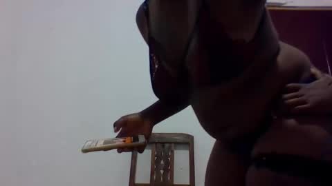 crystal_viv_1 online show from 09/23/25, 02:25