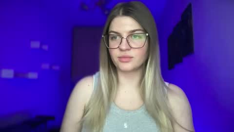 crystalblush01 online show from 04/25/26, 02:25