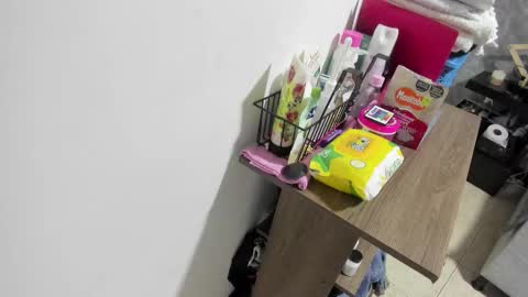 Crystal online show from 02/19/26, 04:25