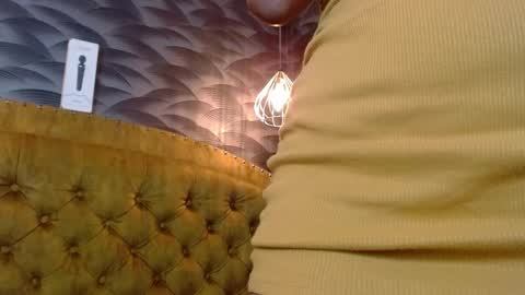 Crystal online show from 10/10/25, 09:03