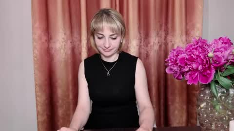 Mary online show from 06/04/26, 07:53