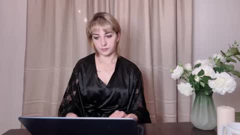 Mary online show from 06/21/26, 08:00