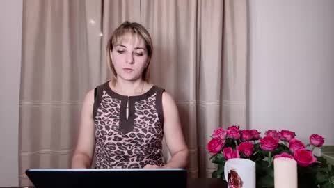 Mary online show from 06/25/26, 08:02