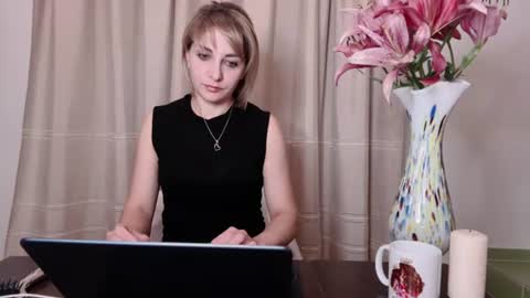 Mary online show from 07/12/26, 08:33