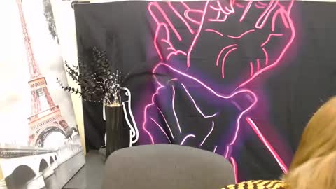 Stella online show from 01/08/25, 12:47