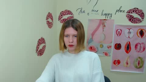 Stella online show from 01/28/25, 10:45