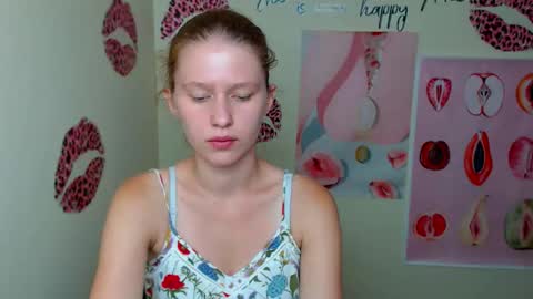 Stella online show from 09/13/25, 11:54