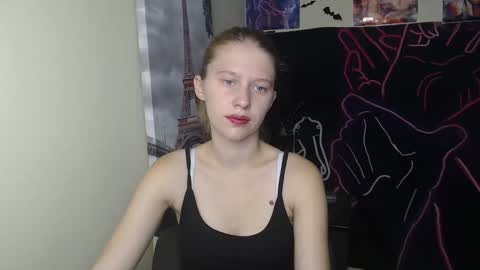 Stella online show from 09/29/25, 06:07