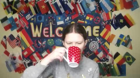 Stella online show from 02/25/26, 07:51