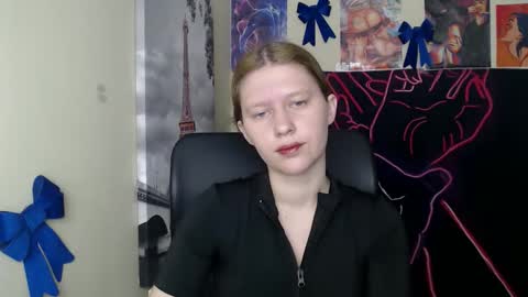 Stella online show from 04/02/26, 12:25