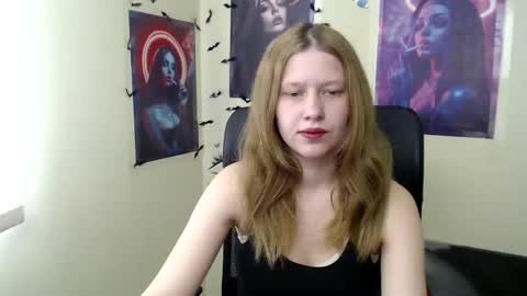 Stella online show from 04/18/26, 12:20