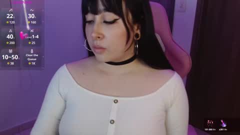 Snapshot of crystalitesq chatting on 01/31/25, 11:24 Olivia online show from 01/31/25, 11:24