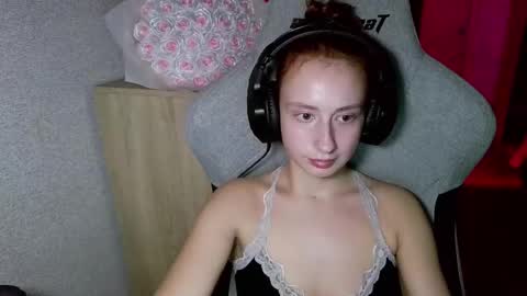 Kristina online show from 01/04/25, 04:23