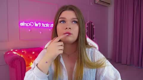 Crystal online show from 12/19/25, 10:11