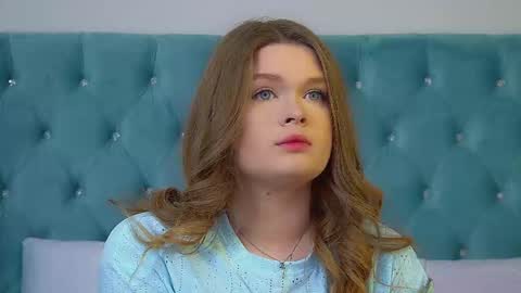 Crystal online show from 02/08/26, 06:11