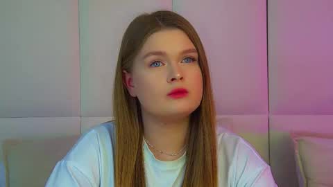 Crystal online show from 03/17/26, 07:06