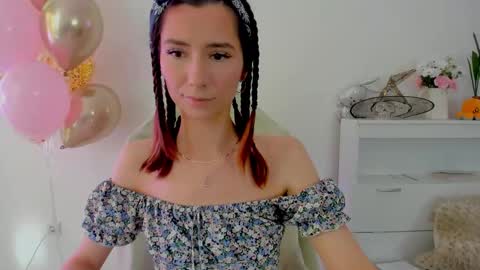 Maria online show from 10/19/25, 03:18