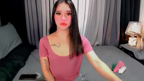 bea takashi  online show from 11/09/25, 09:18