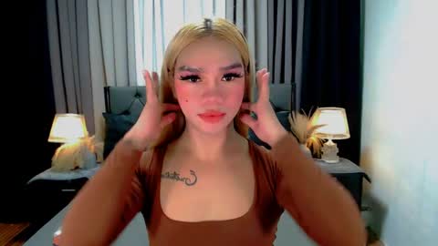 bea takashi  online show from 04/20/26, 08:28