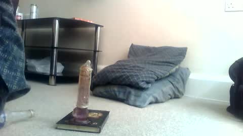 HotSince95 online show from 09/24/25, 08:50