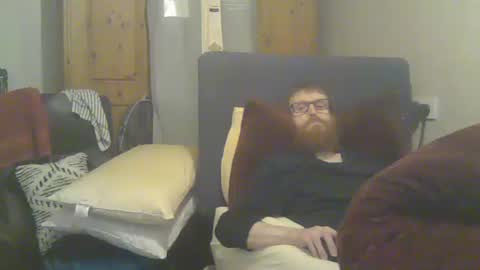Snapshot of cs014g8493 chatting on 04/17/26, 11:52 chris online show from 04/17/26, 11:52