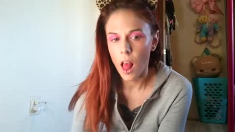     online show from 07/25/26, 04:04