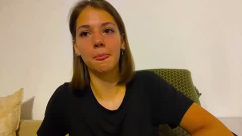 Snapshot of cucgrueber chatting on 06/23/26, 11:08 cucgrueber online show from 06/23/26, 11:08