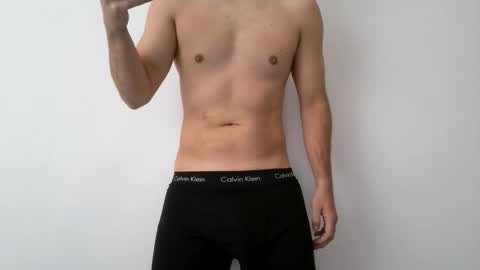 cuckold_2006 online show from 10/25/25, 08:11