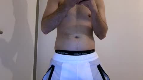 cuckold_2006 online show from 01/17/26, 12:43