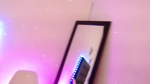 Snapshot of cuckoldlover69_ chatting on 12/12/24, 04:48 cuckoldlover69_ online show from 12/12/24, 04:48