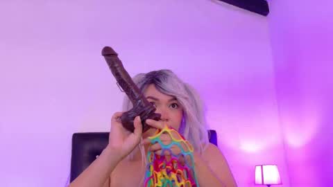 Snapshot of cuckoldlover69_ chatting on 02/11/25, 06:40 cuckoldlover69_ online show from 02/11/25, 06:40